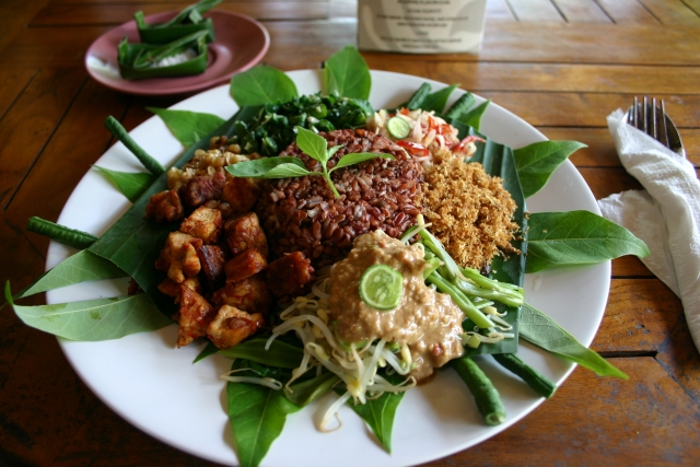 インドネシアの発酵食品：テンペを味わおう！
