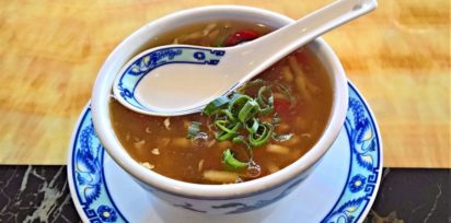 【レシピ】豆板醤の上手な使い方と簡単ピリ辛薬膳スープ